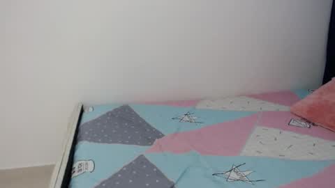 Snapshot of lisa_g07 chatting on 11/14/25, 01:54 Lisa Santos online show from 11/14/25, 01:54