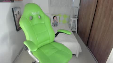 Lisa  online show from 02/15/26, 11:01