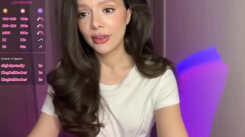 Snapshot of lisa_graham chatting on 04/07/26, 04:13 lisa_graham online show from 04/07/26, 04:13