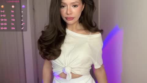 Snapshot of lisa_graham chatting on 04/11/26, 03:55 lisa_graham online show from 04/11/26, 03:55