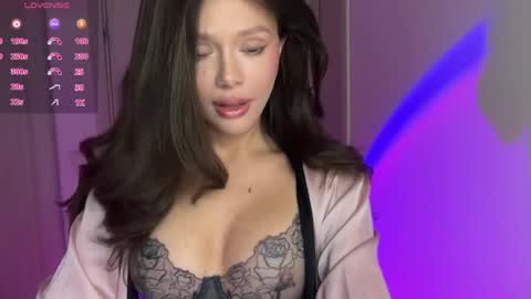 Snapshot of lisa_graham chatting on 04/19/26, 03:28 lisa_graham online show from 04/19/26, 03:28