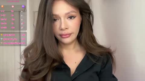 Snapshot of lisa_graham chatting on 04/21/26, 07:14 lisa_graham online show from 04/21/26, 07:14