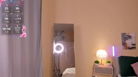 Lisa online show from 02/16/26, 09:16