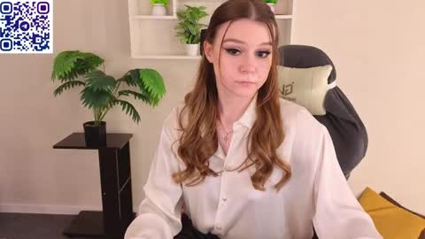 lisa_rabbit online show from 04/07/26, 06:03