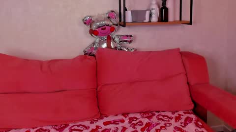 lisa_rabbit online show from 04/15/26, 01:12