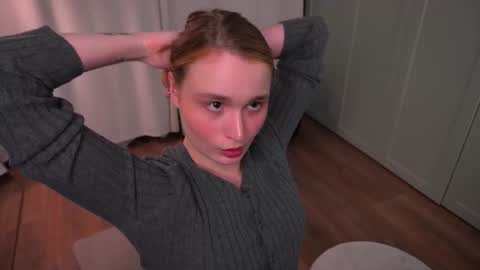 Elisabeth or Lisa online show from 02/19/26, 08:38