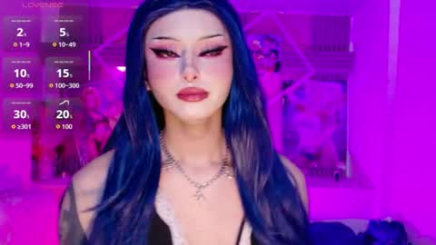 Snapshot of lisa_sparkleee chatting on 06/19/26, 03:22 lisa_sparkleee online show from 06/19/26, 03:22