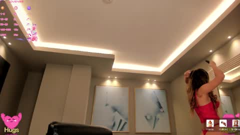 Snapshot of lisaflowersx chatting on 03/26/26, 11:27 Lisa Flowers online show from 03/26/26, 11:27