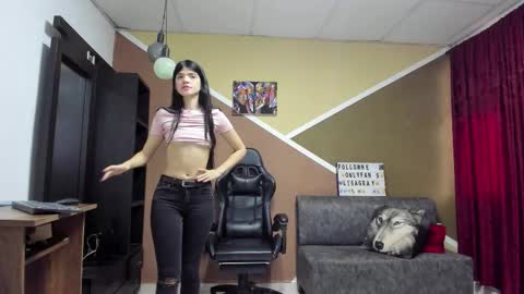 Snapshot of lisagray_1 chatting on 03/24/26, 07:30 Lisa Gray Independent Model online show from 03/24/26, 07:30