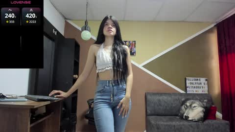 Snapshot of lisagray_1 chatting on 04/06/26, 07:26 Lisa Gray Independent Model online show from 04/06/26, 07:26
