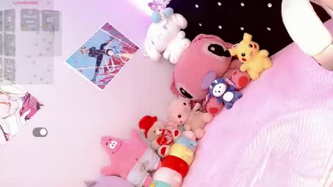 Snapshot of lisahadidd chatting on 09/14/25, 05:17 lisahadidd online show from 09/14/25, 05:17