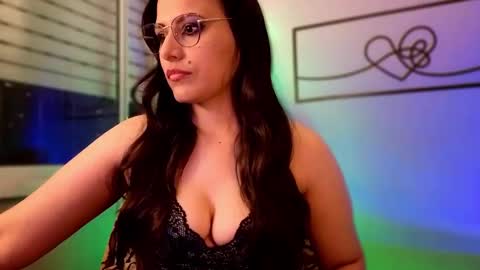 lisainthesky online show from 11/17/25, 10:59