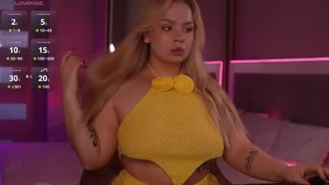 Lisa online show from 05/17/26, 07:50