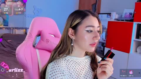 Snapshot of lisamayson chatting on 12/03/24, 12:35 LISA online show from 12/03/24, 12:35