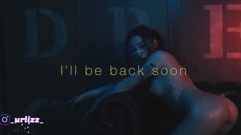 Snapshot of lisamayson chatting on 12/22/24, 10:25 LISA online show from 12/22/24, 10:25