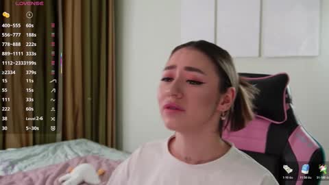 Snapshot of lisamayson chatting on 11/05/25, 03:23 LISA online show from 11/05/25, 03:23