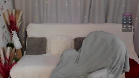 Snapshot of lisamooore chatting on 12/11/24, 10:14 Lisa Moore online show from 12/11/24, 10:14