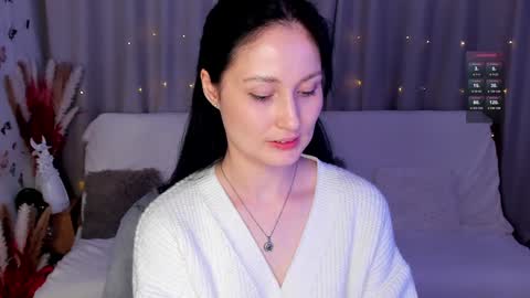 Snapshot of lisamooore chatting on 01/11/25, 01:22 Lisa Moore online show from 01/11/25, 01:22