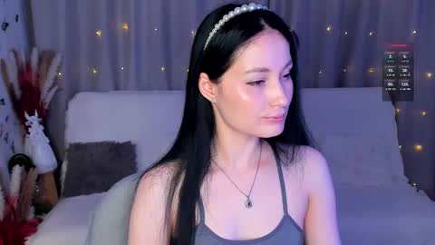 Snapshot of lisamooore chatting on 02/27/25, 05:04 Lisa Moore online show from 02/27/25, 05:04