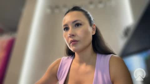 lisandriaaa online show from 06/18/26, 12:20