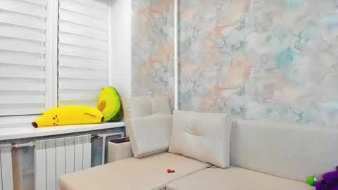 Lisasimsxs online show from 12/20/24, 01:36