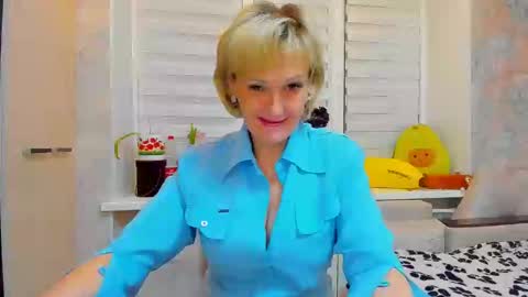 Lisasimsxs online show from 02/23/25, 07:28