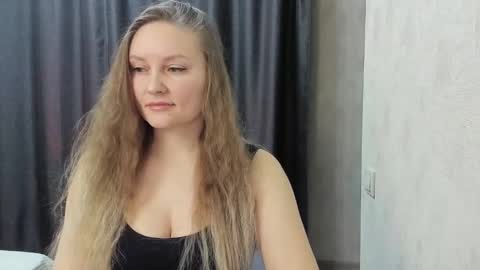 Lisa online show from 11/03/25, 11:15