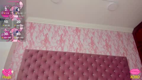 lisawalker_ online show from 02/18/25, 06:04