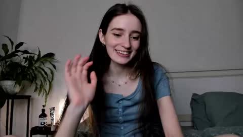 Snapshot of lisawoo chatting on 03/01/25, 10:10 Lisa online show from 03/01/25, 10:10