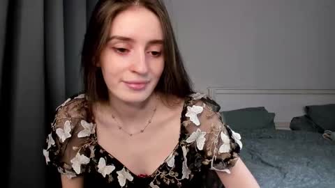 Snapshot of lisawoo chatting on 03/05/25, 08:42 Lisa online show from 03/05/25, 08:42