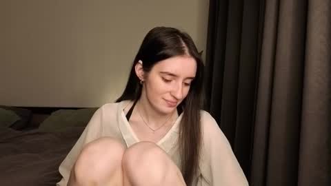 Snapshot of lisawoo chatting on 11/21/25, 10:52 Lisa online show from 11/21/25, 10:52