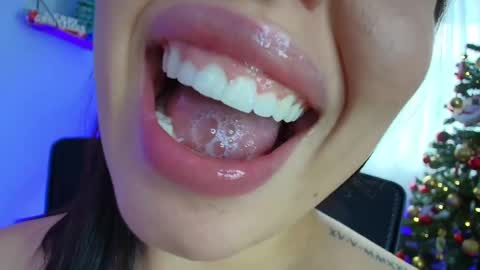 Lisbet online show from 12/06/24, 07:23