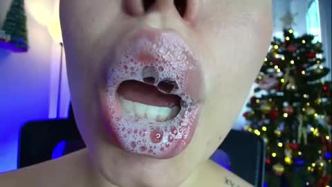 Lisbet online show from 12/10/24, 10:16