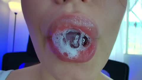 Lisbet online show from 01/27/25, 06:52