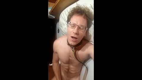 Snapshot of lisborn007 chatting on 12/18/25, 07:03 lisborn007 online show from 12/18/25, 07:03