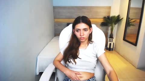 Liseth Fox online show from 12/16/24, 03:54