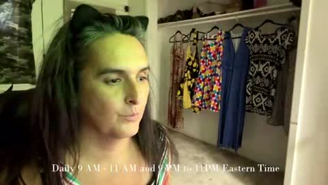 Snapshot of lisettelaroche chatting on 07/07/26, 01:08 Lisette LaRoche online show from 07/07/26, 01:08