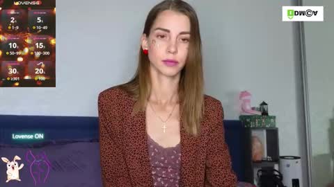 Kris Maks online show from 09/27/25, 04:12