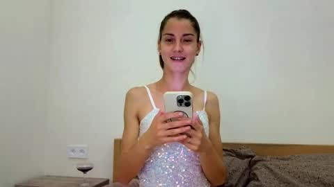 Kris Maks online show from 10/11/25, 05:22