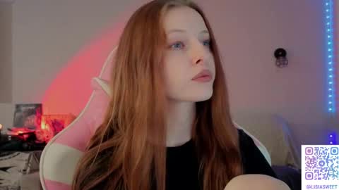 Snapshot of lisiasweet chatting on 04/08/26, 02:28 Lika online show from 04/08/26, 02:28