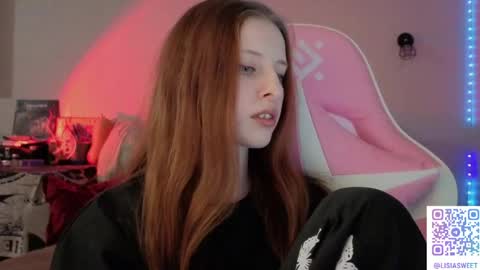 Snapshot of lisiasweet chatting on 04/13/26, 02:33 Lika online show from 04/13/26, 02:33