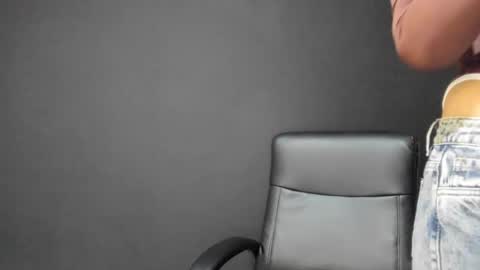 Snapshot of lisla21 chatting on 02/16/26, 03:46 Andrea and Charlotte online show from 02/16/26, 03:46