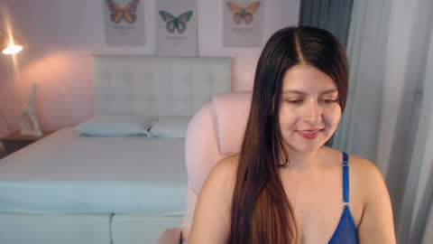 Andrea online show from 01/06/25, 06:31