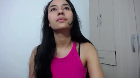 Lisa online show from 09/30/25, 12:21