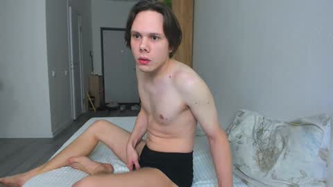 Snapshot of lissa_alfie chatting on 12/09/24, 12:45 Alfie online show from 12/09/24, 12:45