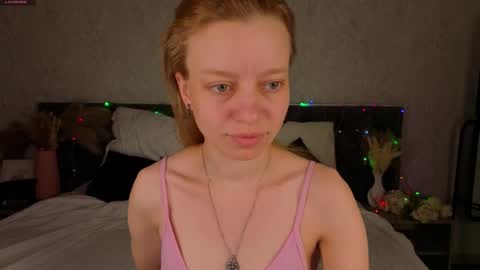Lissa online show from 05/04/26, 01:01