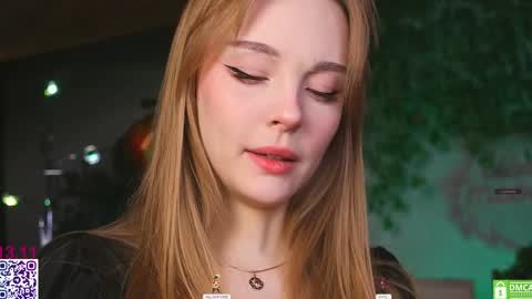 your Liza again. Next stream Dec. 1  at 2 or 3  GMT online show from 11/13/25, 05:39