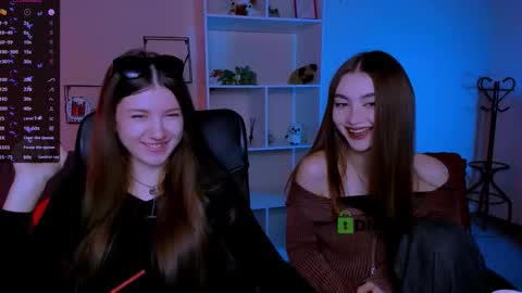 lissa_night online show from 10/12/25, 08:35