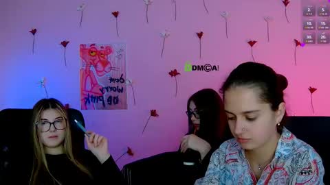 lissa_night online show from 04/18/26, 07:07