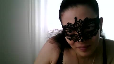 Snapshot of lissa_olsson chatting on 01/25/25, 11:44 Lissa online show from 01/25/25, 11:44